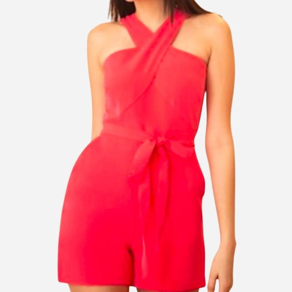 New York & Company criss-cross halter romper Women's size XL with tie waist NWT
